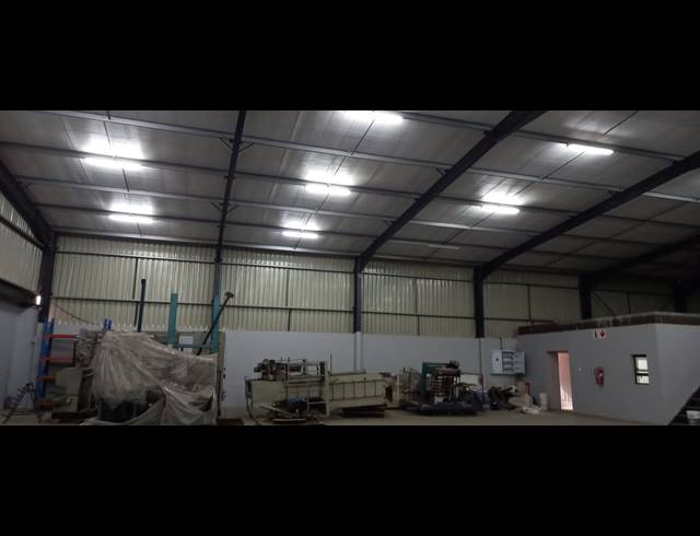 400M² FACTORY FOR SALE IN BRAKPAN CENTRAL